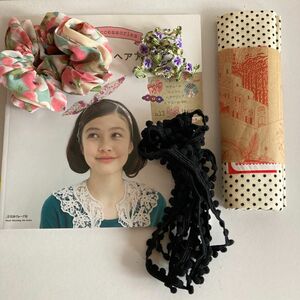 かんたん かわいい ヘアアクセ Ｈｅａｒｔ Ｗａｒｍｉｎｇ Ｌｉｆｅ／日本ヴォーグ社 (その他)と生地、シュシュまとめ売り