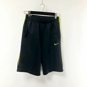 NIKE ナイキ 半ズボン ショートパンツ ハーフパンツ ジャージ メンズ Mサイズ 黒 ブラック スポーツウェア アウトドア ランニング ロゴ