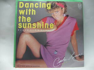 【EP】　キャシー・リン／ダンシング・ウィズ・ザ・サンシャイン　1983．「キャッツ・アイ」