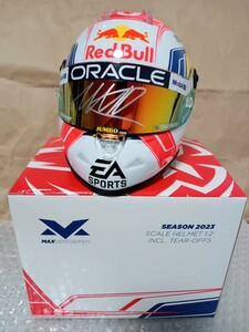 F1 1/2サイズヘルメット M.フェルスタッペン 直筆サイン入り Max　Verstappen 2023 RED BULL ホンダ　 Schubert