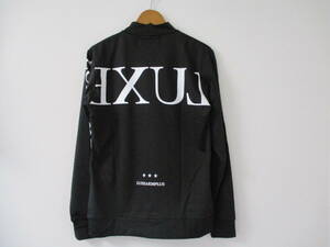 ☆LUXE AKM PLUS/リュクスエイケイエム☆未使用 バックロゴモックネック長袖Tシャツ サイズ：M ブラック ゴルフ スポーツジム おしゃれ