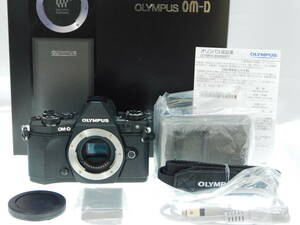 ■極上品■ OLYMPUS オリンパス OM-D E-M5 MarkII ボディ ☆シャッター回数わずか 約 6,195回！ ＃7399