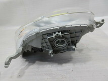 ホンダ　N BOX　JF1/JF2　純正　HID　右ヘッドライト_画像5