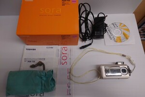 N★1円〜中古品 TOSHIBA 東芝 PDR-T20 SORA デジタルカメラ アダプター付き 通電確認済み カメラ ピンク