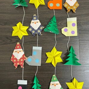 ②クリスマス飾りガーランド/吊るし飾り（折り紙）紐付