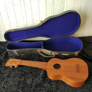 カマカ ウクレレ 中古現状品 難あり 52.5cm KAMAKA UKULELE ハードケース ハワイアン 弦楽器 