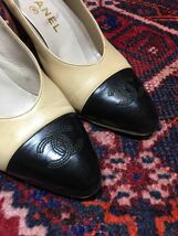 CHANEL COCO MARC BICOLOR LEATHER HEEL PUPMS MADE IN ITALY/シャネルココマークバイカラーレザーヒールパンプス_画像2