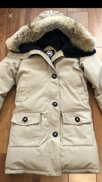 最終値下げ！CANADA GOOSE(カナダグース) ブロンテ Mサイズ　ベージュ系（タン）ダウンコート　レディース