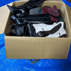 ブーツ 15.4kg レザー ロングブーツ ムートンブーツ 黒 革 靴 など まとめ 大量 y-112304-15