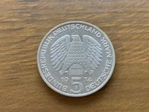 010◆1974 ドイツ 5マルク銀貨 25th Anniversary 外国銭 コイン_画像1