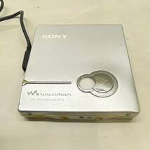 ▲送料185円 SONY ソニー ウォークマン MDプレイヤー MZ-E710 RM-MC33EL 動作未確認 ジャンク品 ▲ K11842_画像2