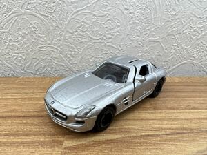 トミカ メルセデスベンツ SLS AMG