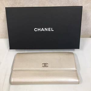 M51 CHANEL シャネル 長財布 ウォレット ホワイト 箱付き 13427007