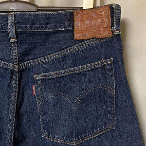 W36 00s 日本製 LEVIS リーバイスLVC S501XX 44501-0017 大戦モデル デニムパンツ 40s ビンテージ復刻 WW2 ペンキ ジーンズ 月桂樹 実寸W33