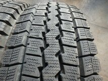 D623 2022年製 送料無料【205/75R16 113/111】ダンロップ LT03M スタッドレス 2本 約8分山_画像2