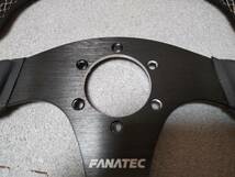 FANATEC Dシェイプ ステアリング MOMOピッチ 33Φ_画像3