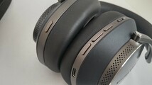 ☆Bowers&Wilkins PX8 Bluetooth ワイヤレスヘッドフォン 使用2週間 極美品☆_画像5