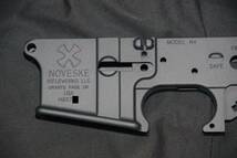 RARE ARMS AR15用 鍛造ロアレシーバー NOVESKE刻印_画像4