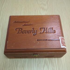 BeverlyHills ビバリーヒルズ　シガーボックス　木箱