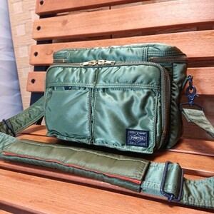 【超極美品】 ポーター PORTER / TANKER 【 622-76121】CAMERA BAG カメラバッグ ショルダーバッグ 吉田カバン【セージグリーン】