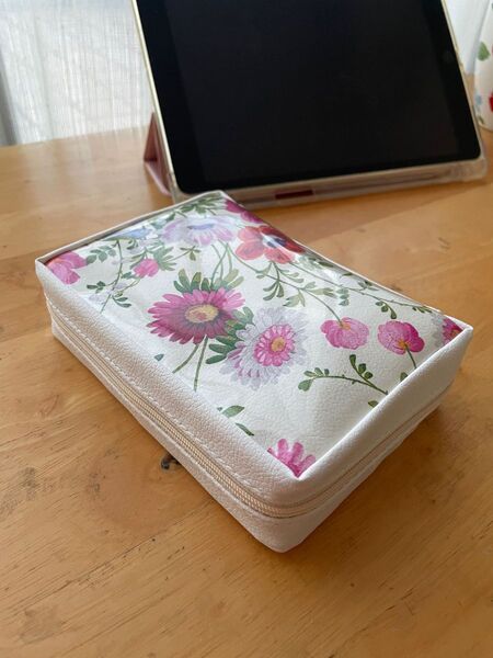 新世界訳聖書スタディー版、ポケット版カバー