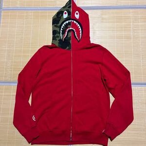 A BATHING APE BAPE KAWS SHARK HOODIE シャークパーカー　パーカー　スウェット　1st Camo 迷彩　2XL XXL 赤　RED tiger sta BABY MILO 