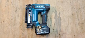 makita マキタ 18V　充電式 タッカ　ST121D 動作確認済み 