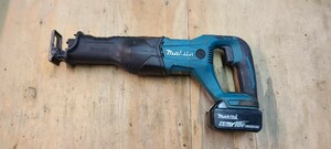 makita マキタ 18V　充電式 レシプロソー　JR186D 動作確認済み　即決時新品替刃2枚付属