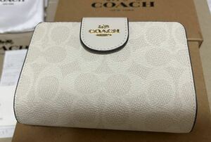 コーチ COACH 財布 折財布 二つ折り 財布 レザー グレイシャーホワイト レディース c0082 アウトレット　付属品　紙袋　箱などあります
