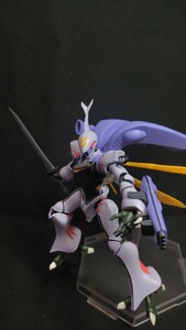 ＨＧ ダンバイン 素組み 部分塗装 完成品 プレミアムバンダイ