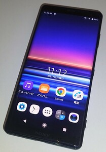 【送料無料】【中古品】 　XPERIA　XZ3　SOV39　フォレストグリーン　SIMフリー　Android 10　ジャンク　ハイレゾ　画面の左下に液漏れ