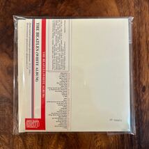 美品！帯付き ビートルズ WHITE ALUBUM 2002年 ロシア盤 紙ジャケ BEATLES ホワイトアルバム ポスターやカード付き_画像1