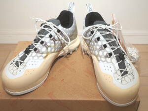  unused goods MONTURAmonchulaDUAL SOUL approach shoes 41 white × ash ②tore Ran shoes 