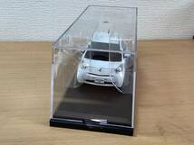 国産名車　コレクション 1/43 トヨタ　IQ 　2012 定形外350円　_画像5