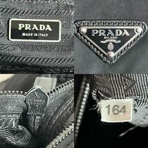 PRADA プラダ ナイロン ショルダーバッグ レディース メンズ ブラック 黒 メッセンジャー 三角プレートシルバー金具 送料無料_画像10