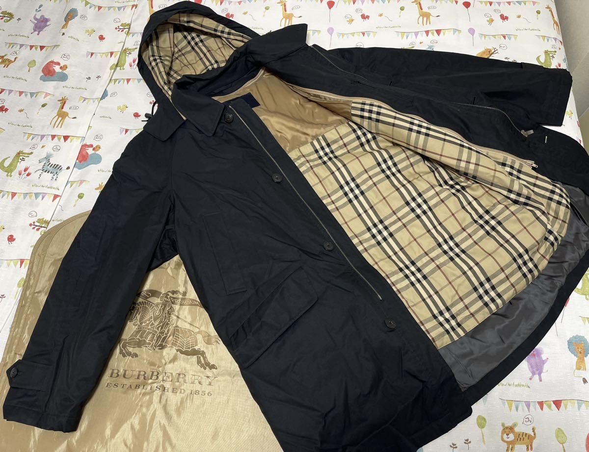 25万 中古美品90%ダウンライナーコート春秋冬物バーバリーロンドン黒