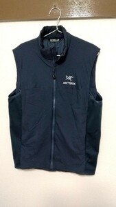 アークテリクス アトムlt ライトダウン ベスト ジャケット ネイビー M 美品 ARC TERYX Atom LT VEST