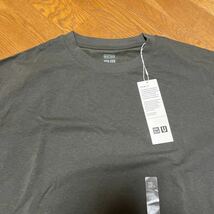 新品♪ユニクロ≪UNIQLO≫♪個性的に♪ヒートテック　コットンクールネックTEEシャツ♪サイズXＬ♪ダークグリーン♪_画像2