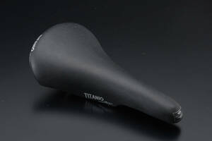 Selle san marco Titanio 200 サドル (Made in ITALY)