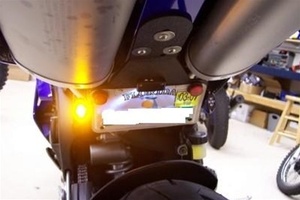 在庫あり アメリカ SBL製 フェンダーレス YZF-R1 07-08 ナンバー灯付 ナンバーイン YZF R1 07 08 裏ペタ カスタム