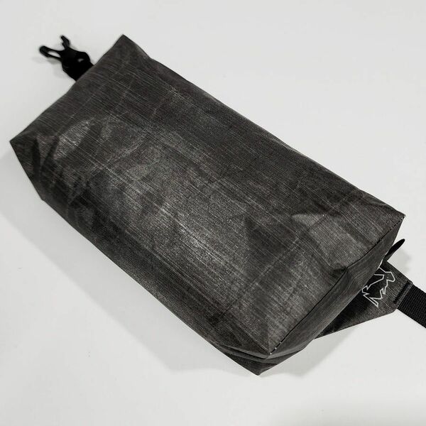 HIGH TAIL DESIGNS The Ultralight Fanny Pack "Ink" 