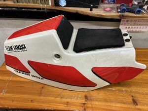 FZR400 1WG?k lever Wolf single seat cowl that time thing 