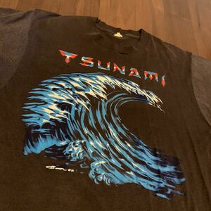 スペシャル「 70s Tsunami プリントtシャツ 」ヴィンテージ vintage 90s 80s 60s 50s 40s 30s 