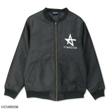 即決 スターダム STARDOM メンズ4点セット【M】新品タグ＆シール付 女子プロレス 岩谷麻優 ブルゾン Tシャツ ジャージパンツ リュック 福袋_画像2