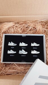 ニューバランス ピンズ スペシャルBOX ピンバッジ　セット NEW BALANCE 990 V1 V2 V3 V4 V5 V6