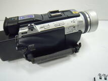 SONY　ビデオカメラ　ハンディーカム　DCR-TR30　ジャンク品で_画像2