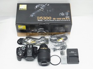 ★中古美品★ニコン Nikon D5300 18-140 VR Kit BLACK デジタル一眼レフカメラ★