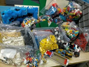 ジャンク品 　レゴブロック LEGO パーツ まとめ　ミニフィグつき　 約9kg 【tjdsk】