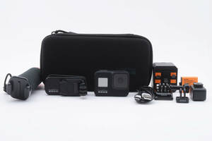【良品】ゴープロ GoPro HERO8 BLACK CHDHX-801-FW バッテリー4個 充電器