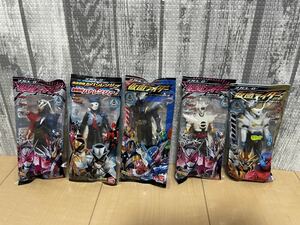 仮面ライダー　ソフビヒーロー　フィギュア 5体